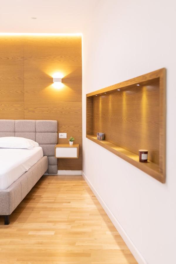 Exclusive 2 Bedrooms Apartment Tirana Bagian luar foto