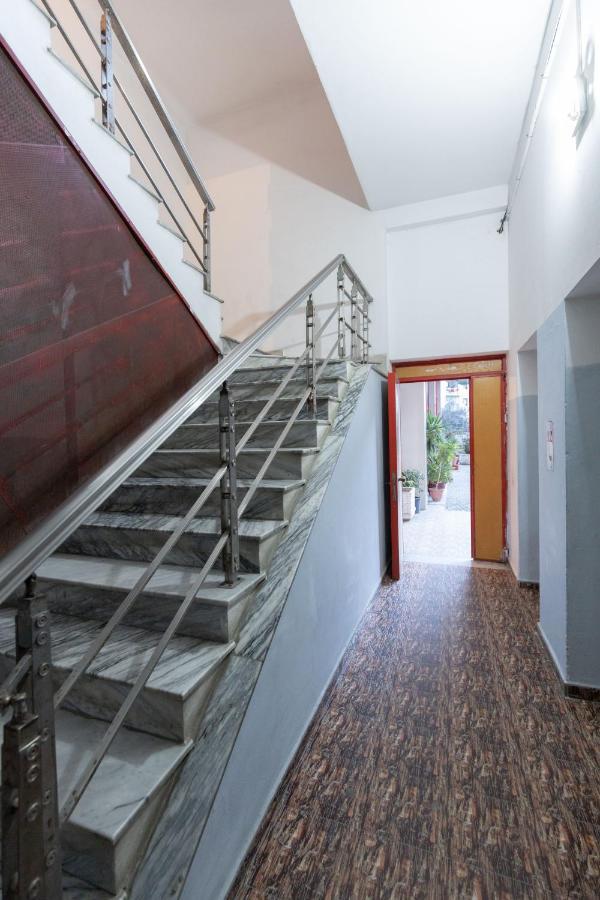 Exclusive 2 Bedrooms Apartment Tirana Bagian luar foto